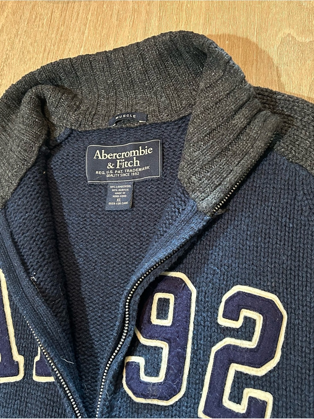 Vintage Y2K Abercrombie & Fitch Lambswool Full Zip Muscle Sweater AF 92 - XL